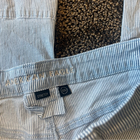 American Eagle Super High-Rise Baggy Wide Leg blue white striped carpenter pants - Picture 5 of 7